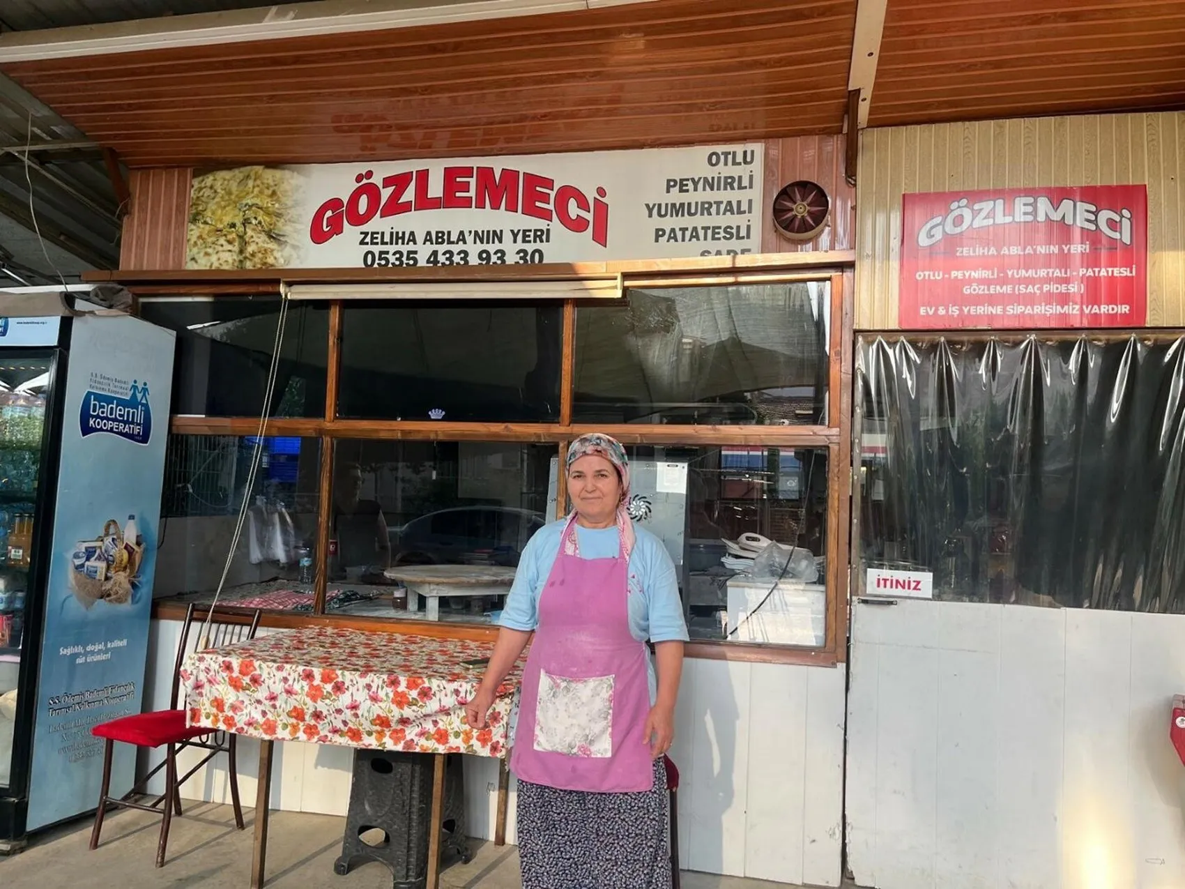 Ödemiş'te bir sokağın tüm dükkanlarını kadınlar yönetiyor