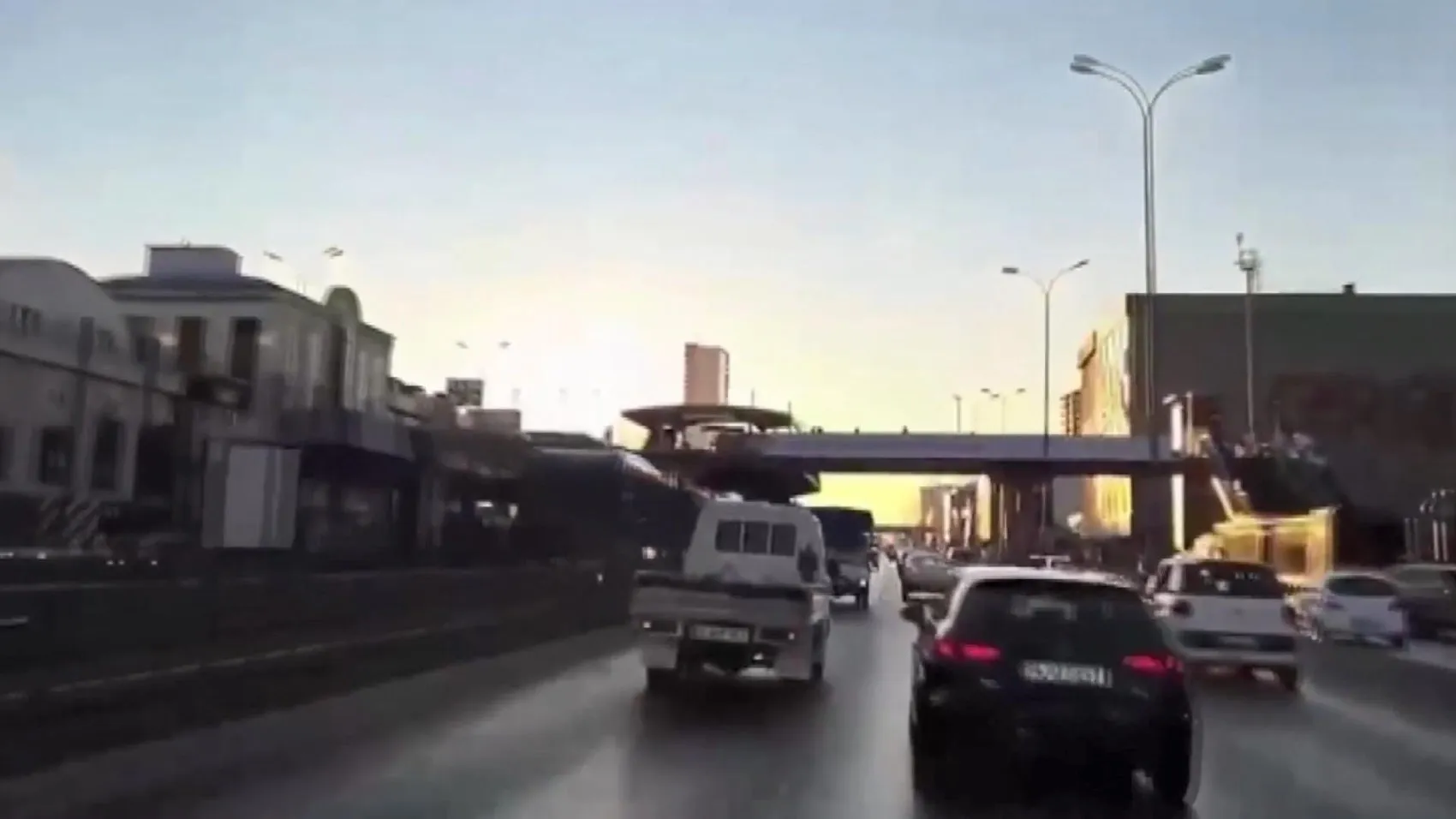 Avcılar trafiğini birbirine katan sürücülere dev ceza