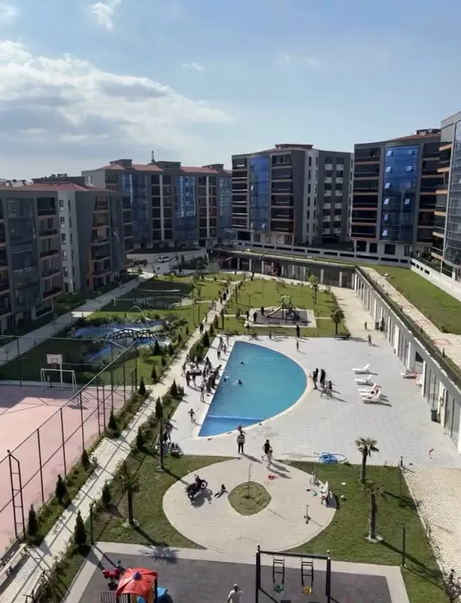 İnegöl'de acı son Küçük Kadir havuzda hayatını kaybetti