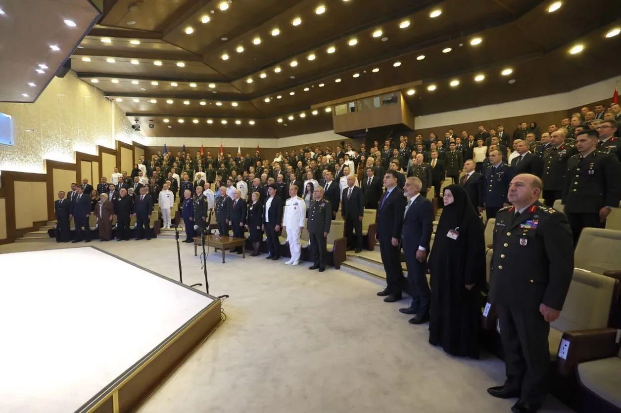 Bakan Güler 15 Temmuz şehit yakınları ve gazileri ağırladı