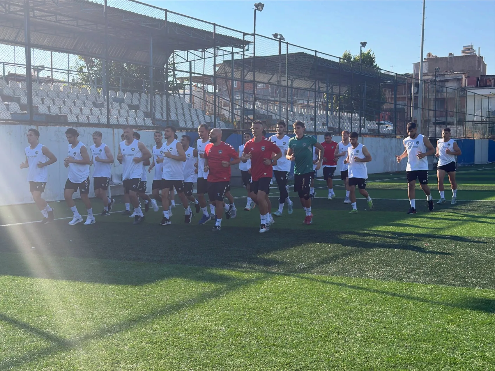 Gaziemir Spor yeniden yeşil sahalara dönüyor