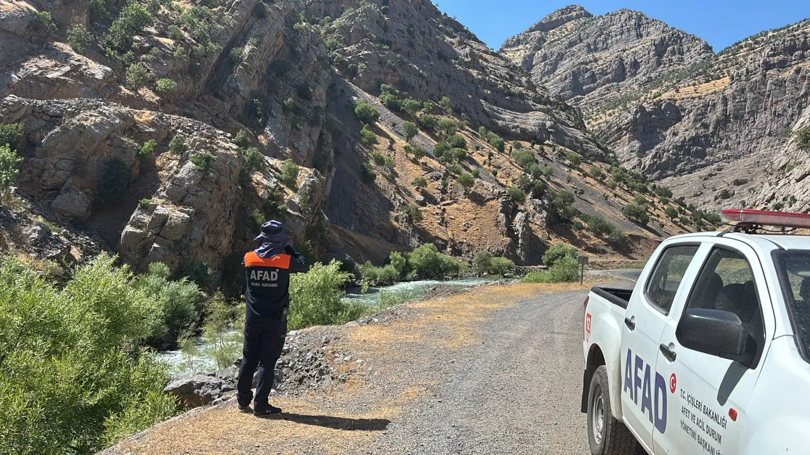 Habur Çayı’nda kaybolan Erkan Sak için sınır ötesinde arama