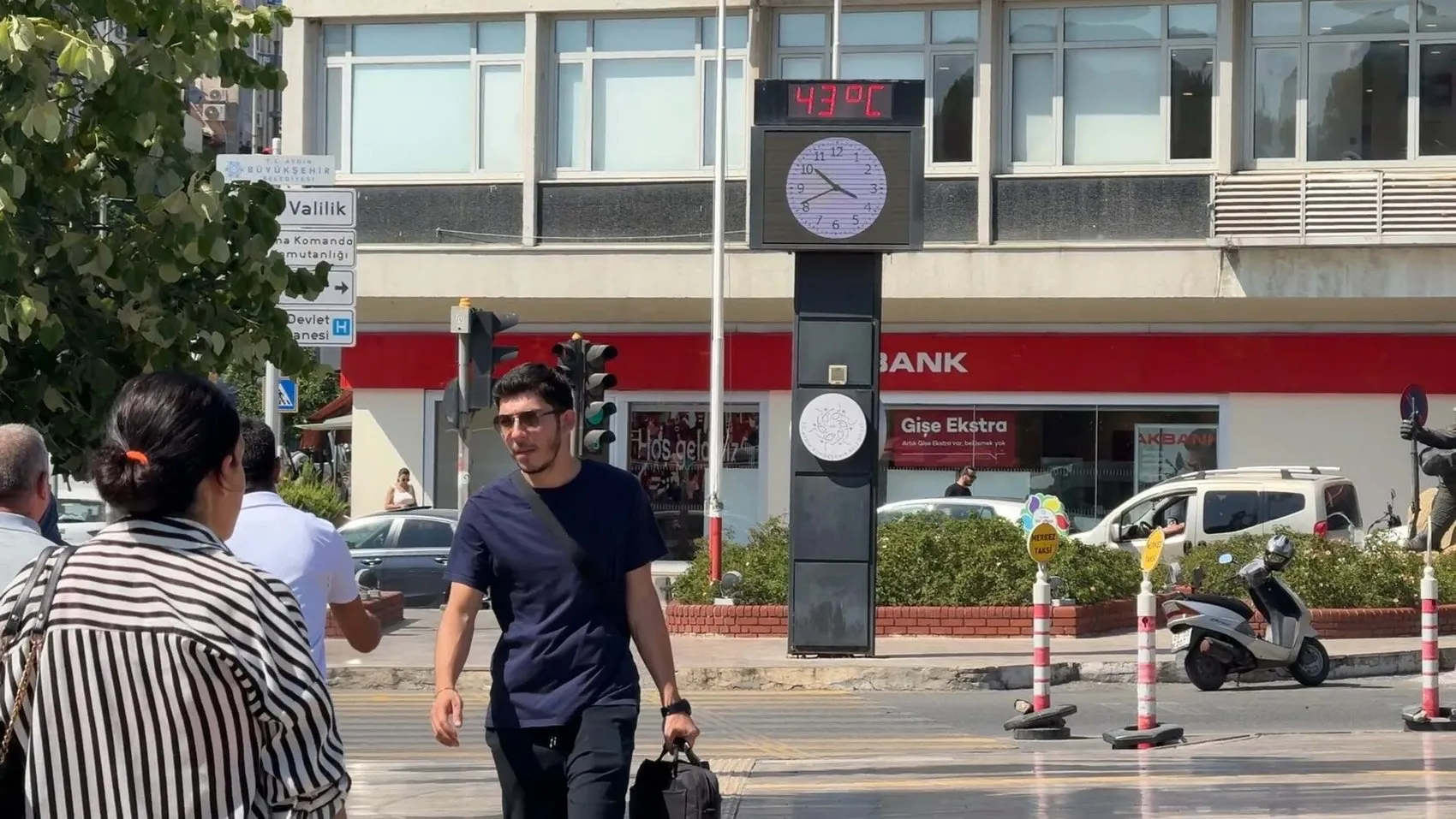 Aydın Efeler'de termometreler 5 dakikada kavurdu