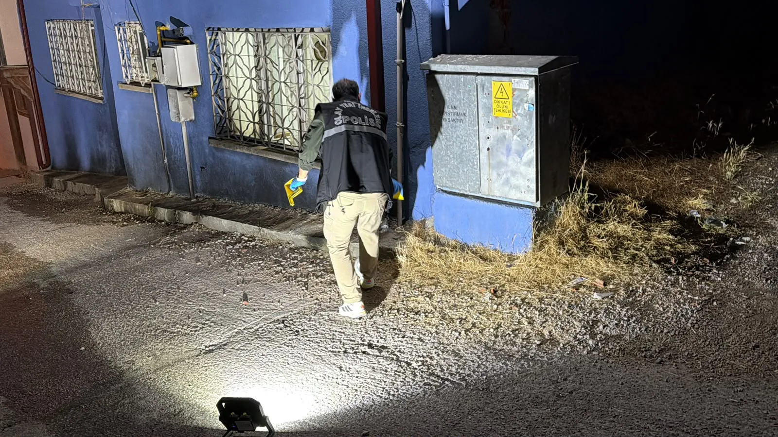Eskişehir'de gece yarısı kundaklama dehşeti