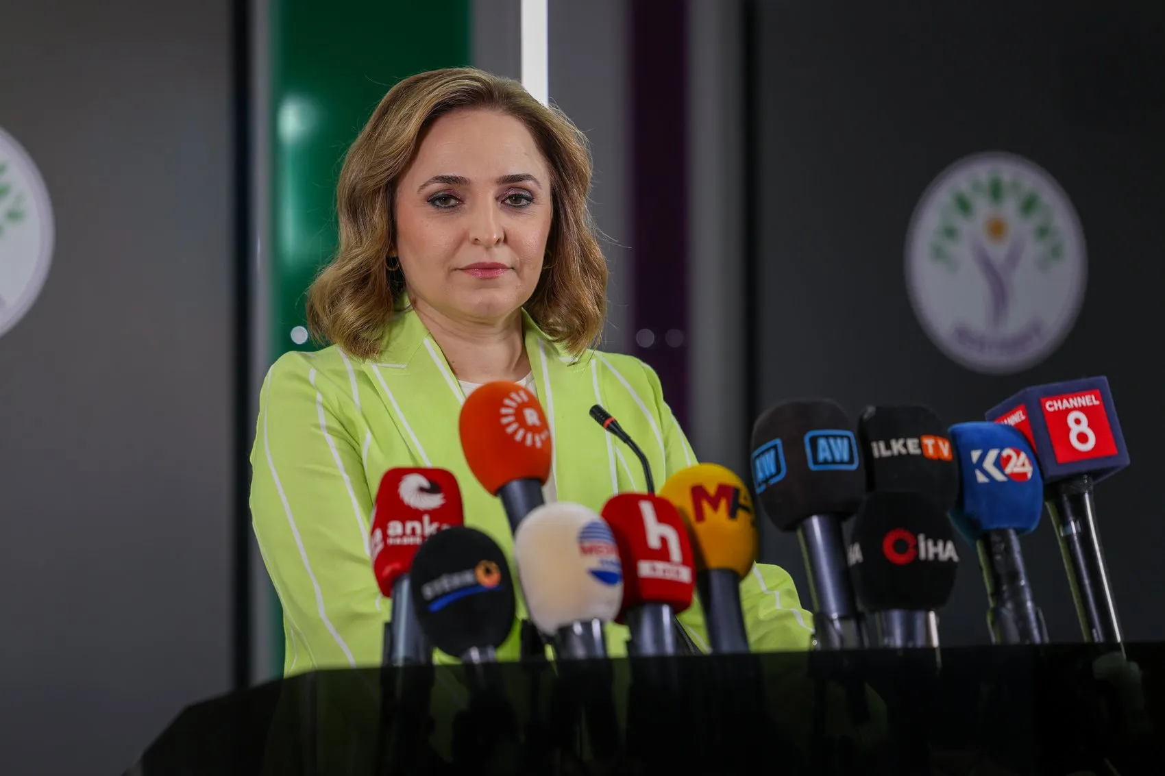 DEM Parti'den yeni yasa için kalıcı çözüm çağrısı