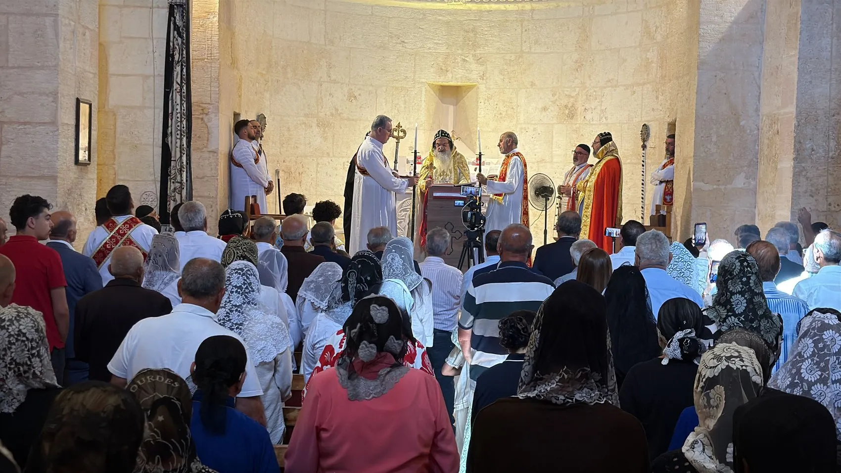 Mardin'de 1600 yıllık sessizlik bitti Mor Kuryakos kapılarını açtı