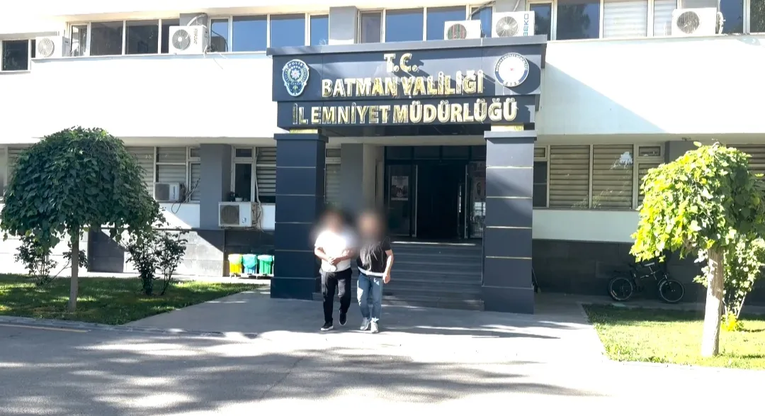 Batman yolundaki otomobilde 19 kilo metamfetamin yakalandı