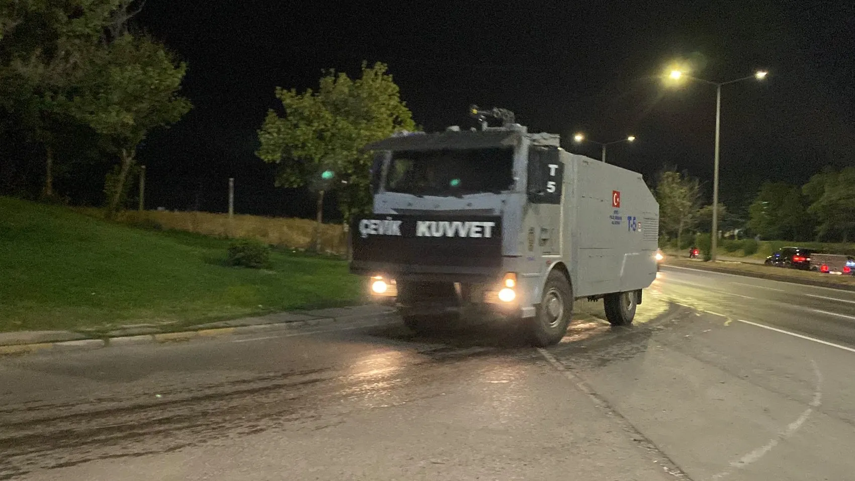 Eskişehir’de TEI yerleşkesinde gece yangını