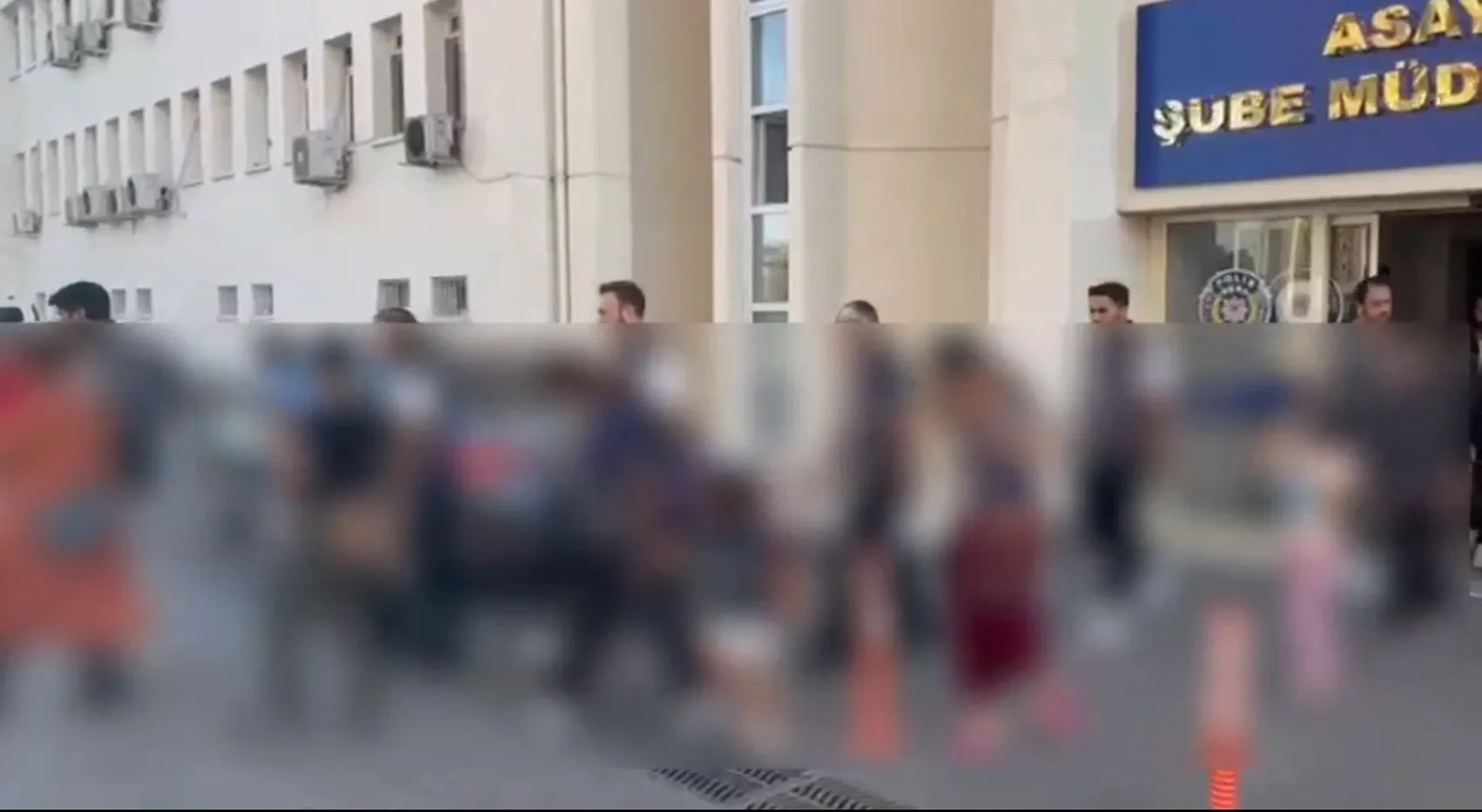 Ankara sokaklarındaki dilenci operasyonunda 11 gözaltı