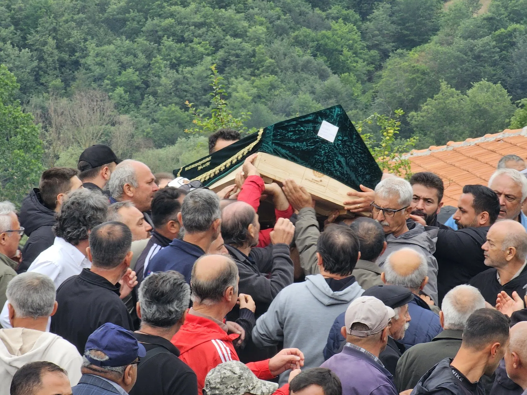 MasterChef şampiyonu Eren Kaşıkçı memleketinde toprağa verildi