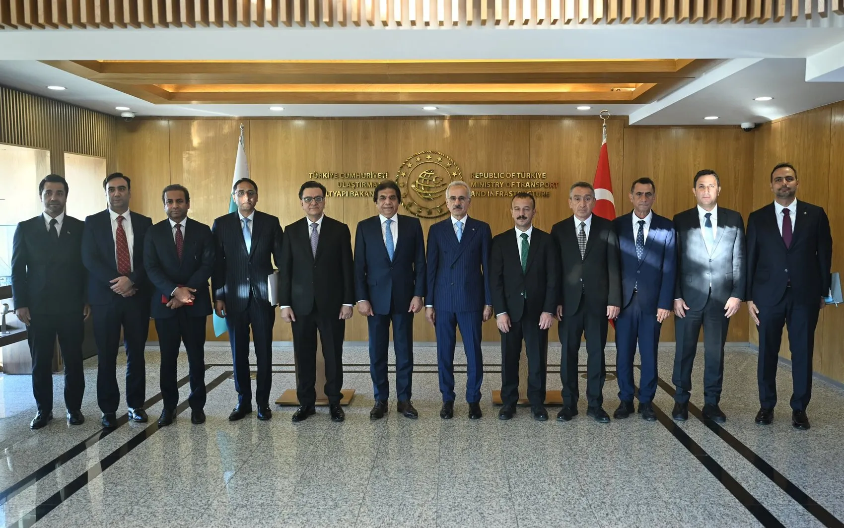 Türkiye ve Pakistan demiryolu hattını güçlendiriyor