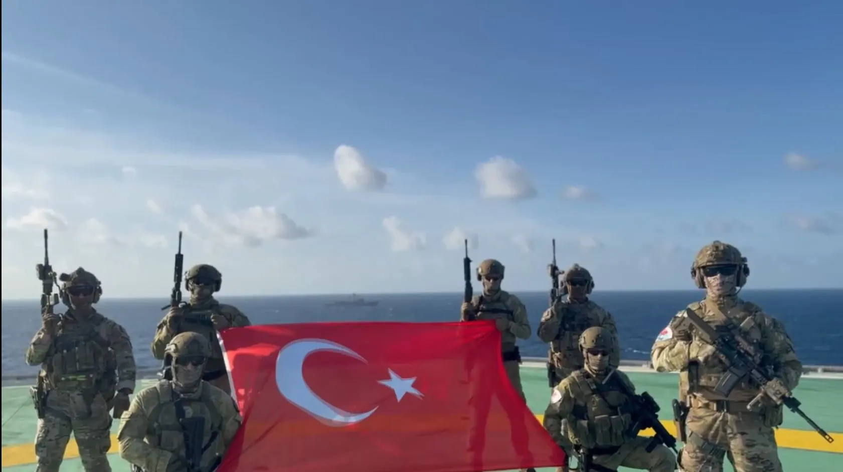 Mehmetçikten Filenin Sultanları için özel kutlama mesajı