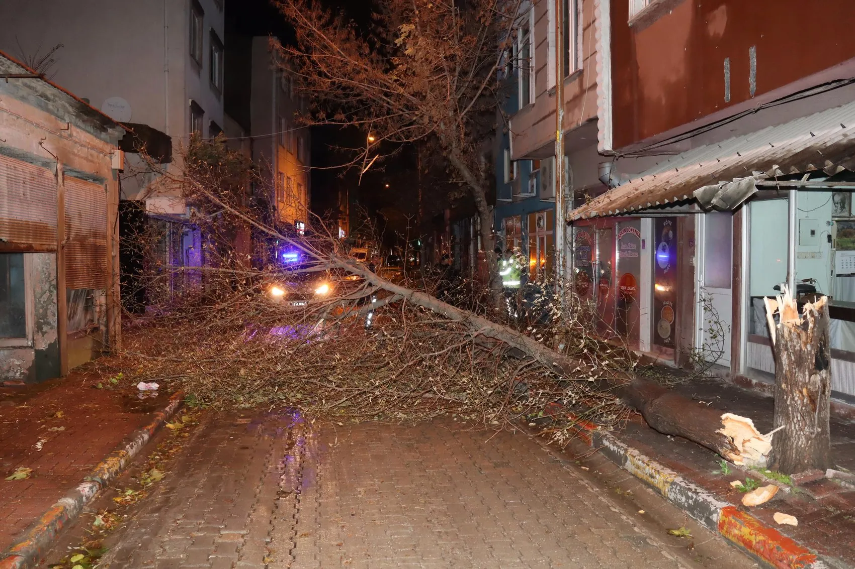 Marmara Bölgesi için şiddetli rüzgar uyarısı geldi