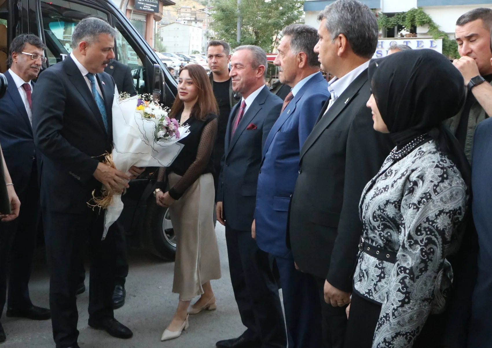 Bakan Çiftçi Hakkari saha mesaisini tamamladı