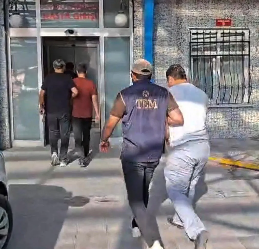Konya merkezli FETÖ operasyonunda 21 kişi yakalandı