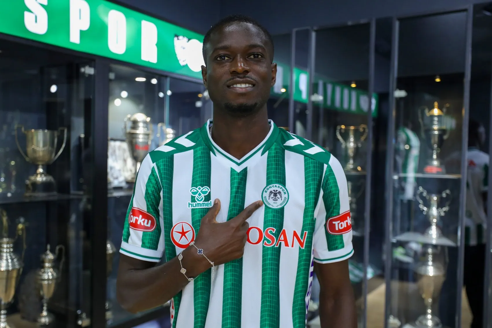 Konyaspor hücum hattına tanıdık bir isim ekledi
