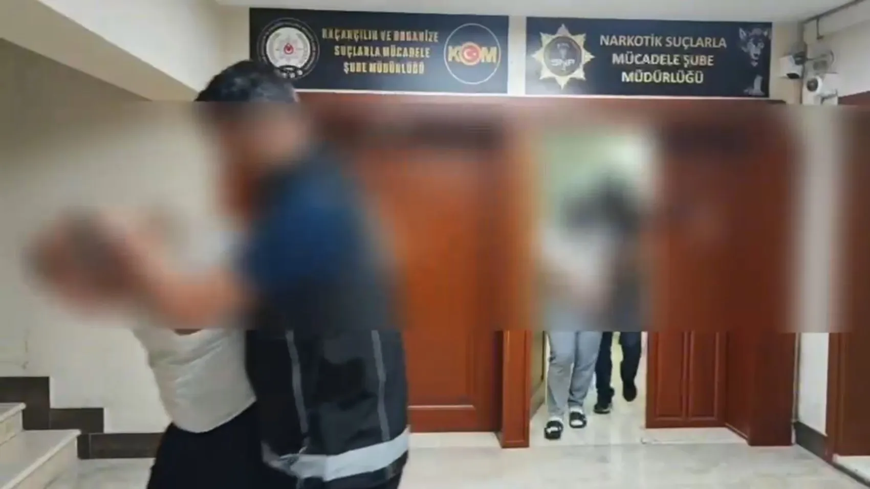 Kuzey Marmara Otoyolu'nda uyuşturucu sevkiyatına suçüstü