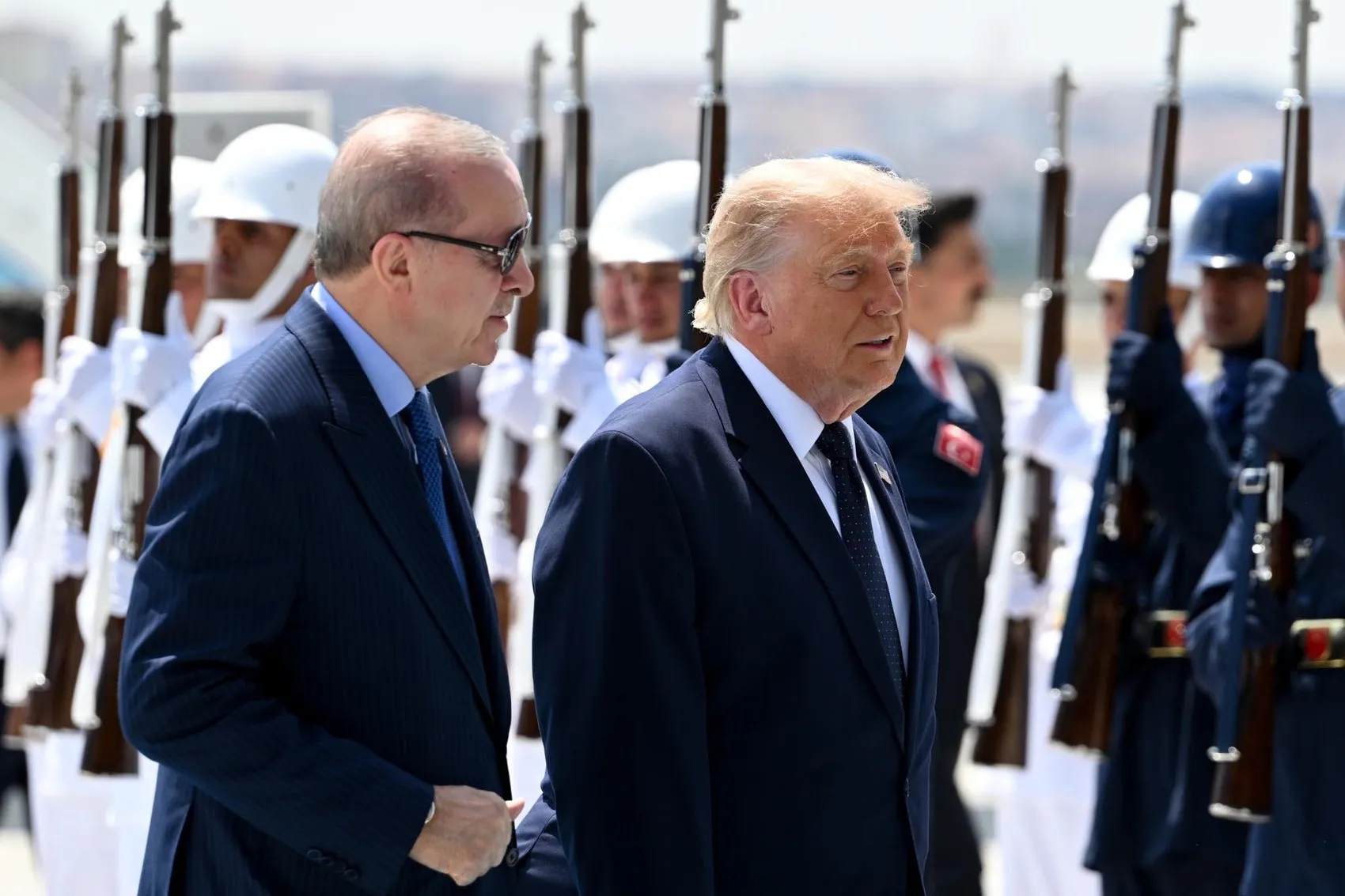 Donald Trump kritik NATO zirvesi için Ankara'ya indi