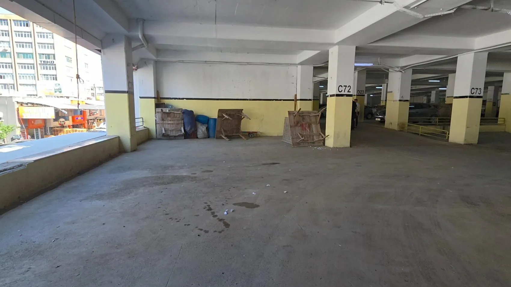 Bayrampaşa'da pazar yerinde cansız beden bulundu