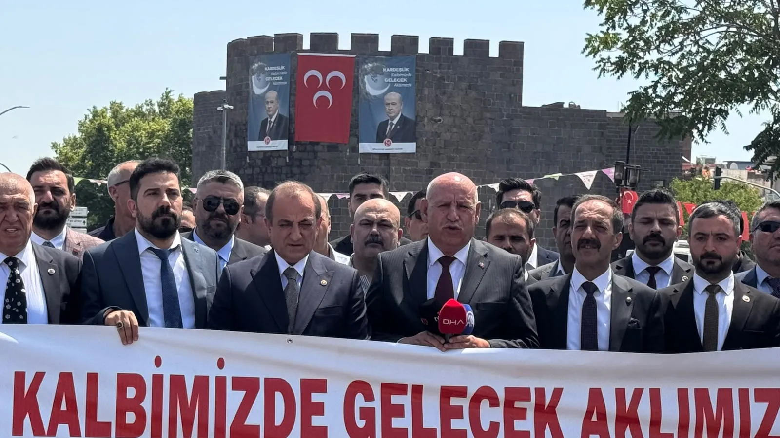MHP'li Küçük Diyarbakır'da Terörsüz Türkiye vurgusu yaptı