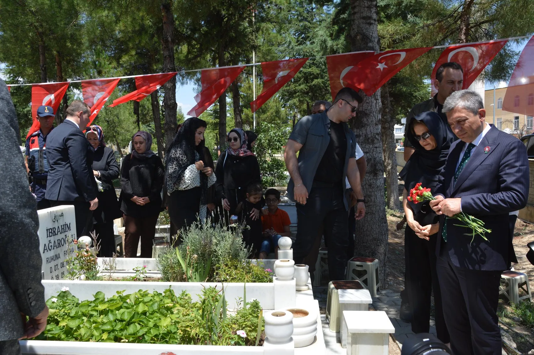 Korkuteli 15 Temmuz şehidini dualarla andı