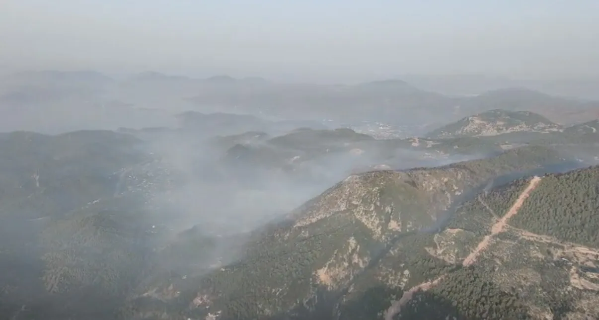 Fethiye'deki orman yangını kontrol altına alındı