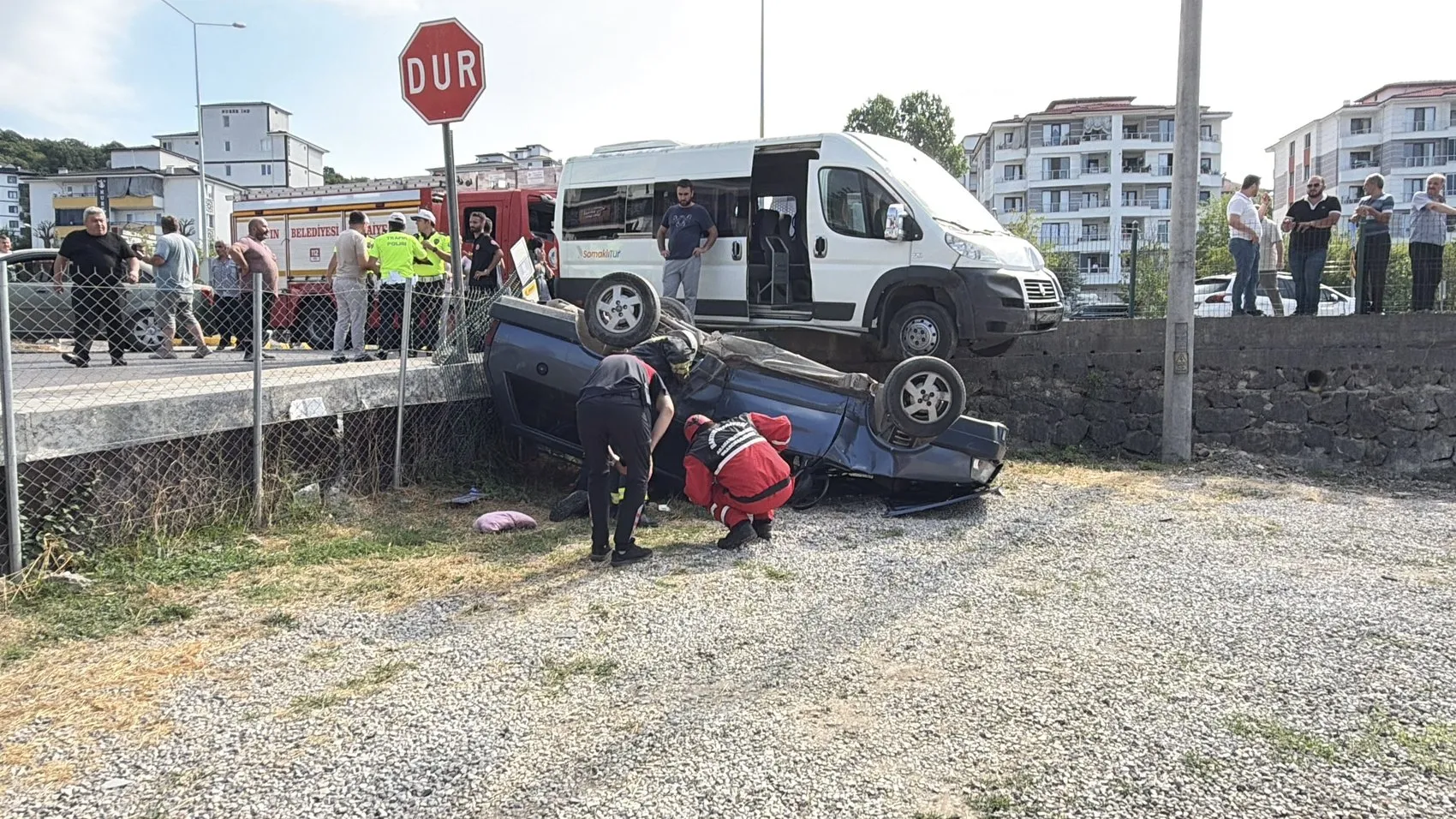 Bartın’da işçi servisi kazası 3 kişi yaralandı