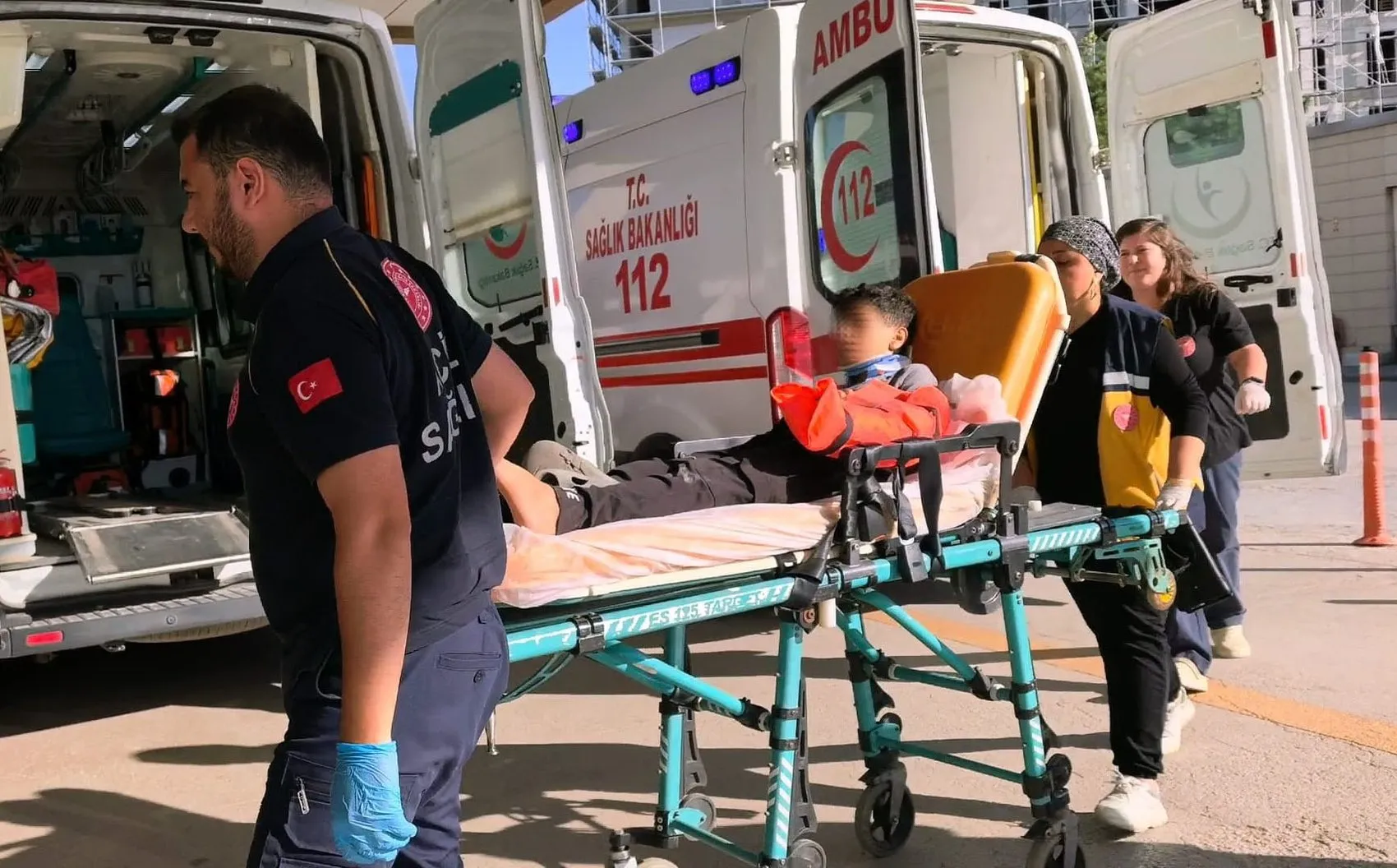 İnegöl'de eve girmeye çalışan 11 yaşındaki çocuk balkondan düştü
