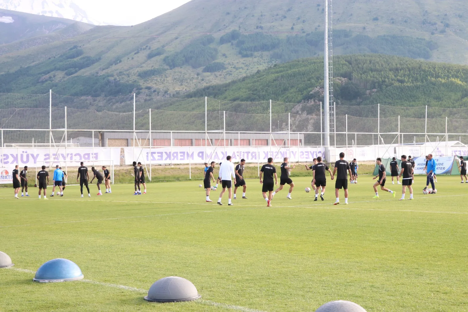 Manisa FK yeni sezonu Erciyesin zirvesinde açıyor