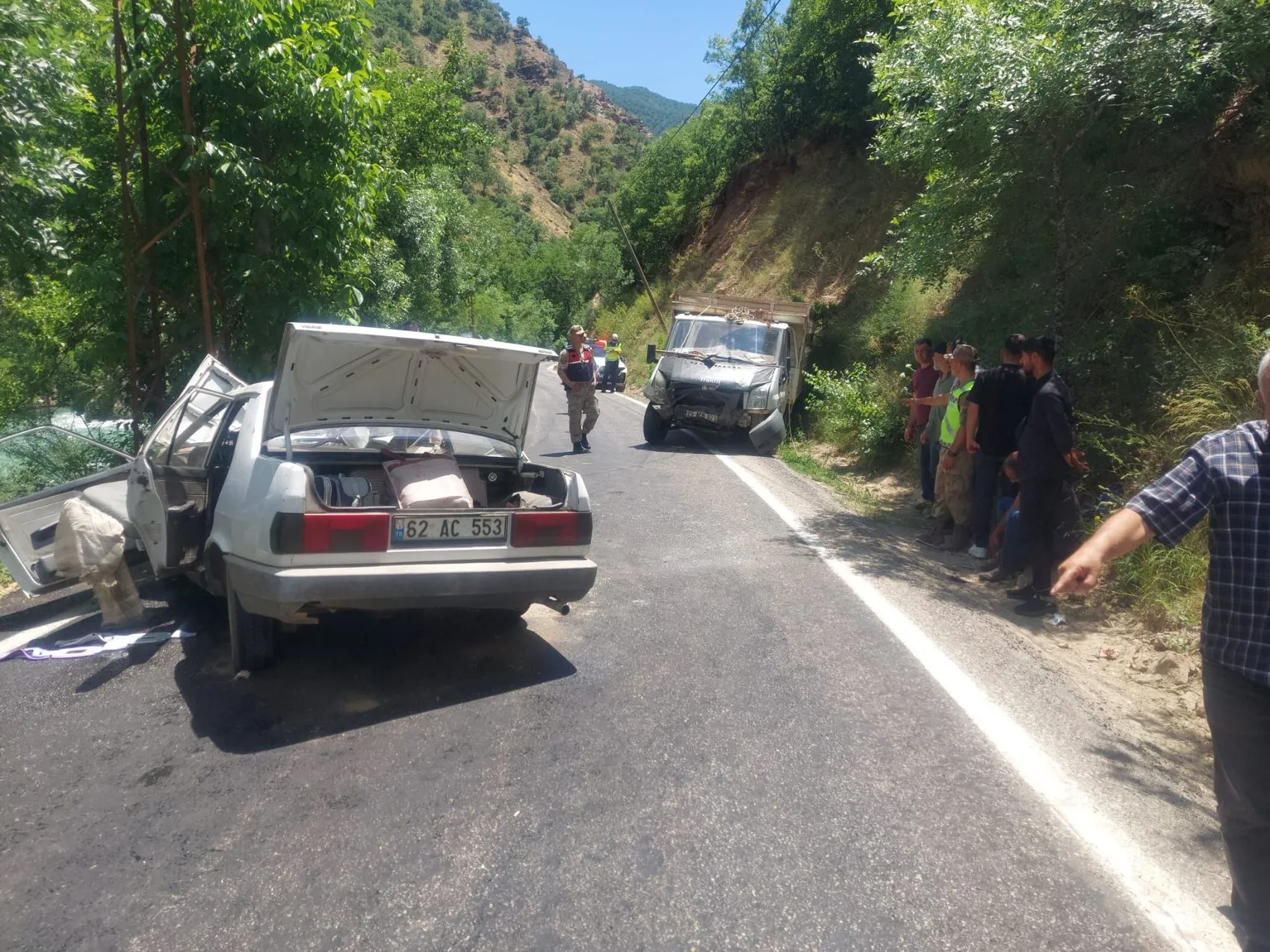 Tunceli'de trafik kazası 1 ölü ve 5 yaralı
