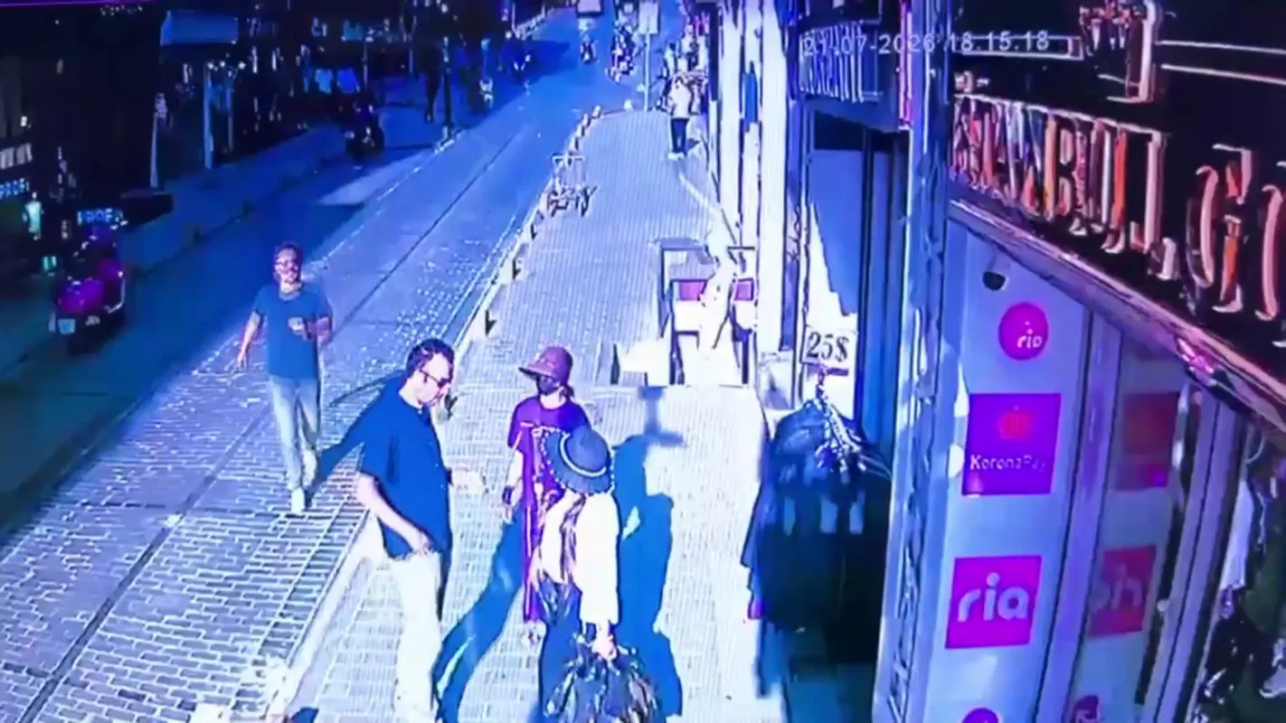 Fatih’te turistleri soyan çocukların suç dosyası şoke etti