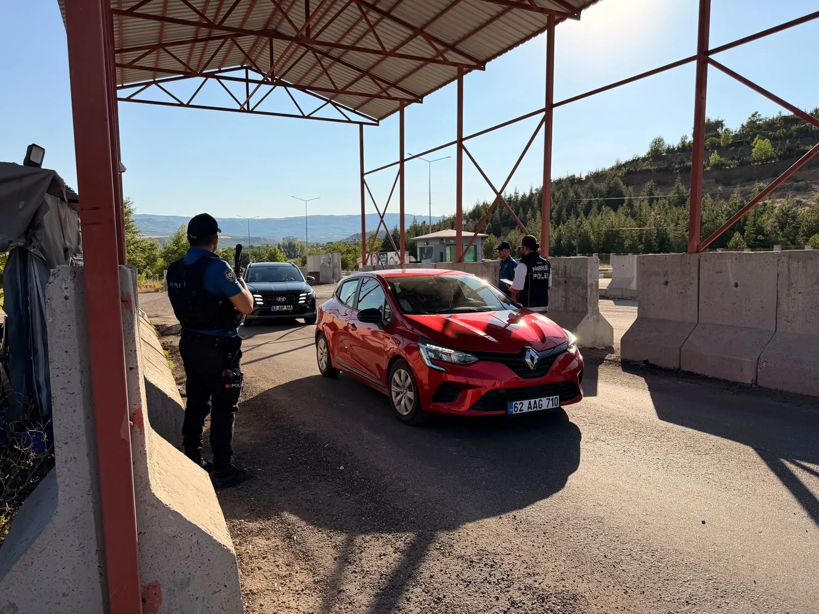 Tunceli'de mayın temizliği sürüyor