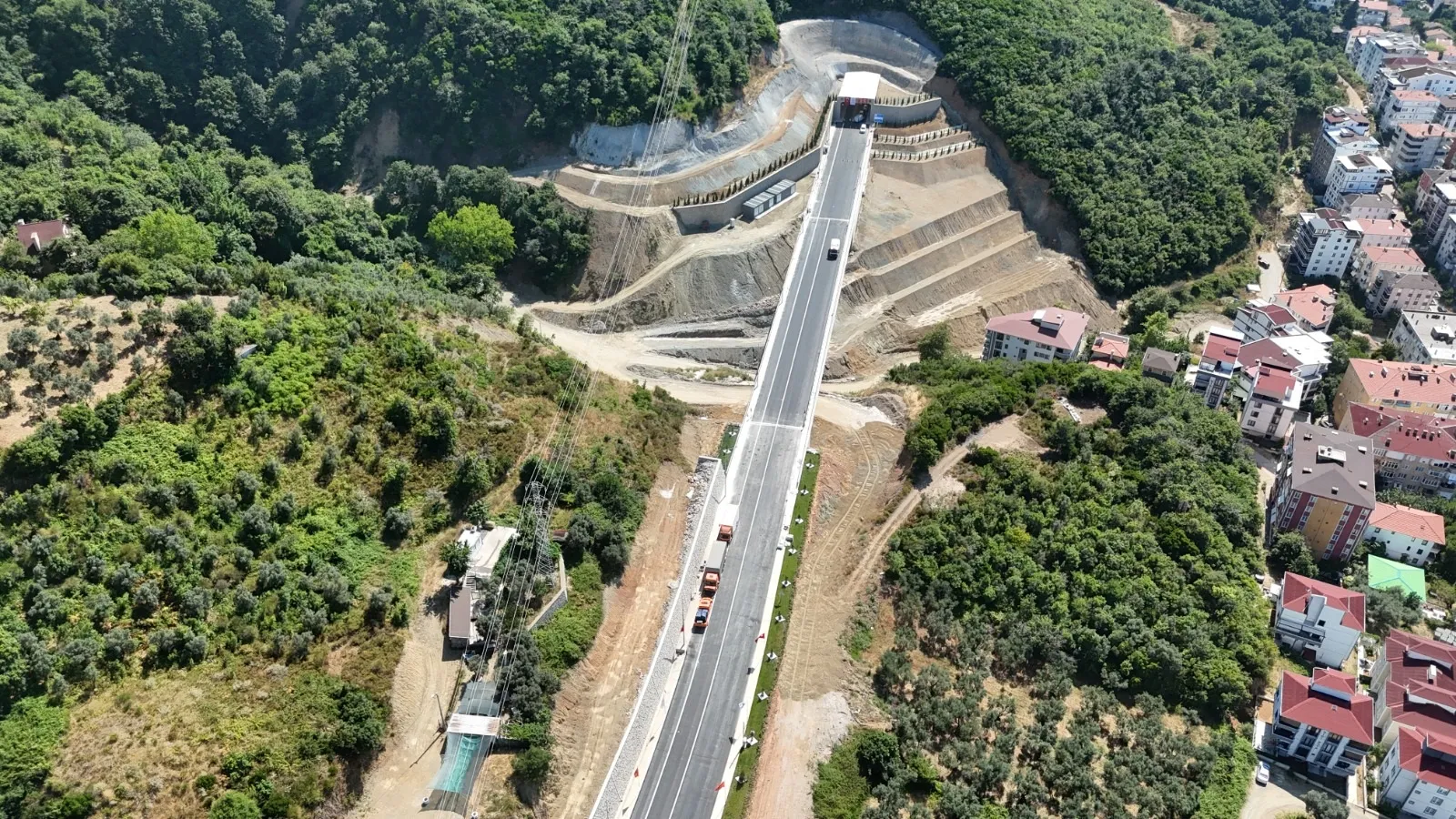 Yalova ile Armutlu arası artık yarım saat sürüyor