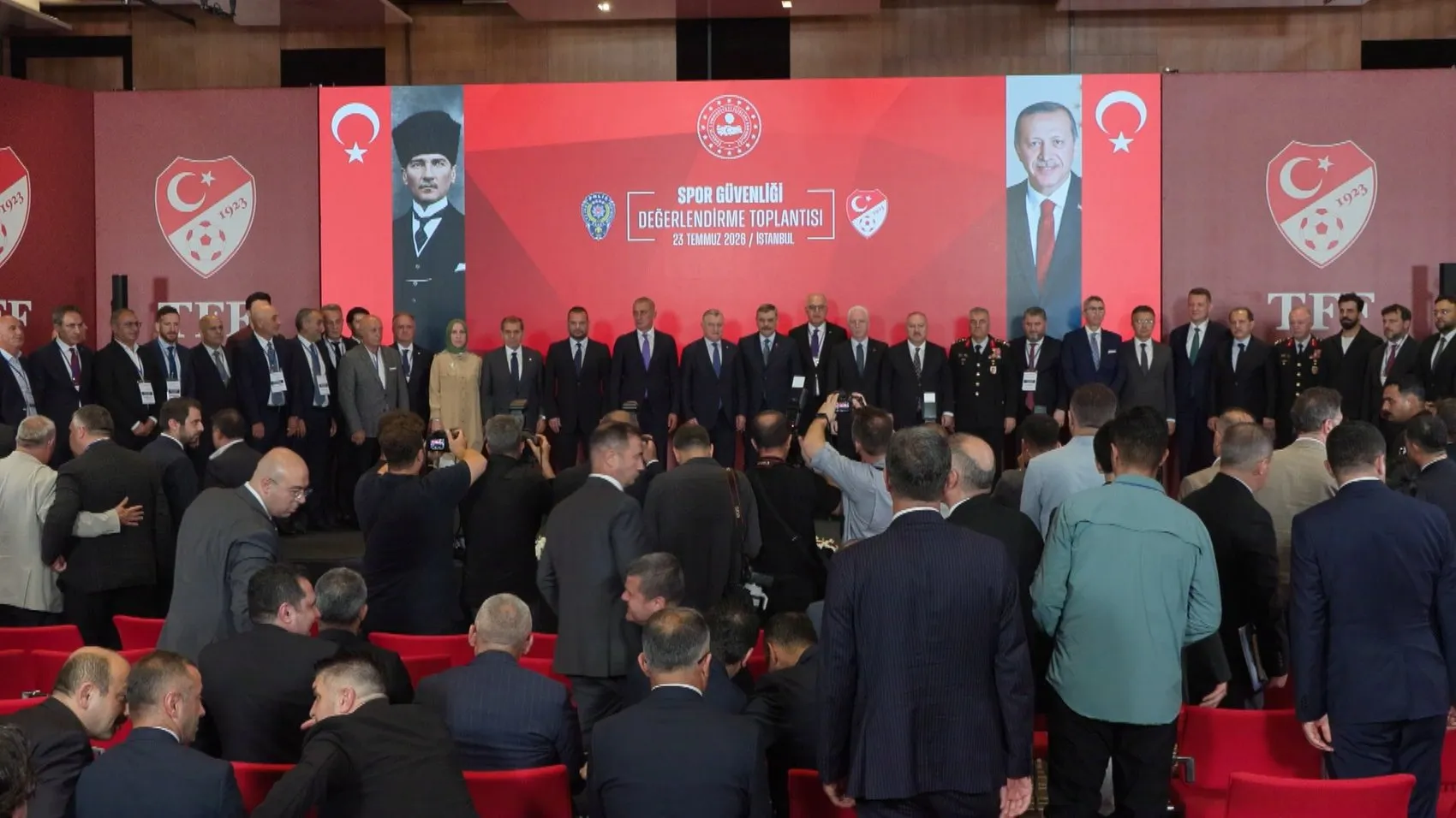 Yeni sezonda stadyumlarda güvenlik kuralları değişiyor