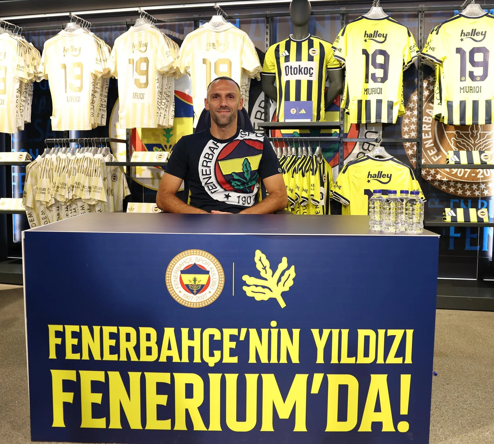 Vedat Muriqi taraftarlarla bir araya geldi