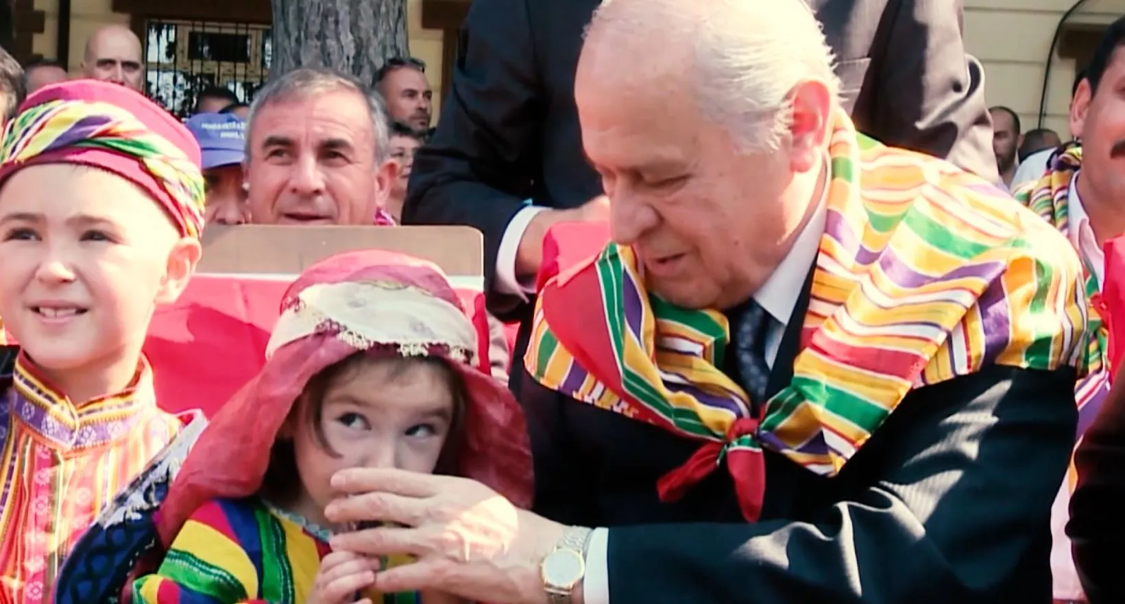 Devlet Bahçeli'nin 30 yıllık genel başkanlık dönemi klip oldu