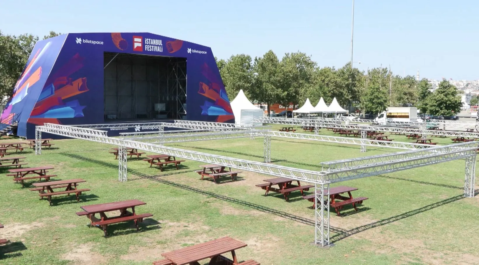 Yenikapı dev sahneye hazırlanıyor İstanbul Festivali başlıyor