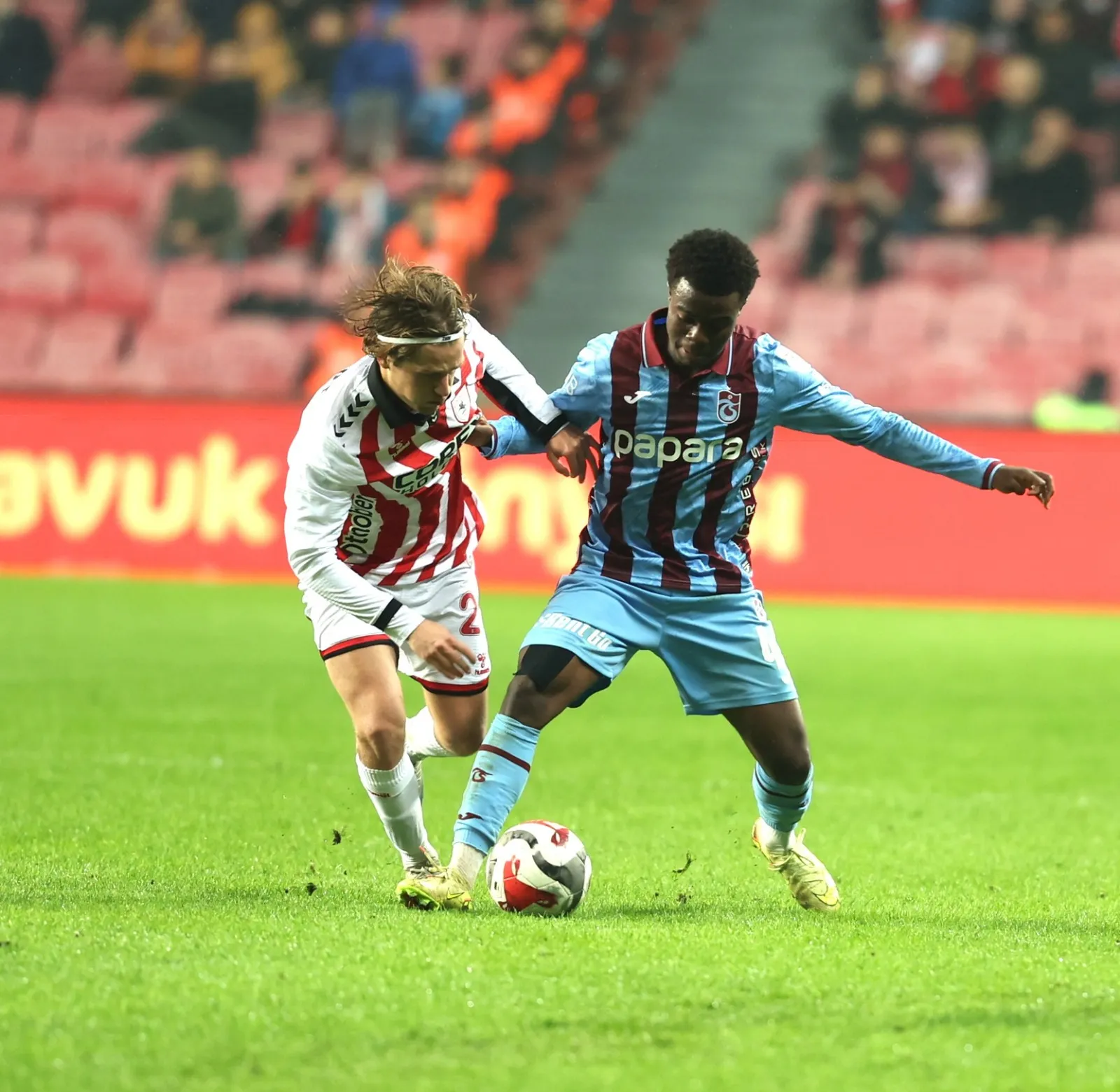 Trabzonspor Oulai transferinden kasasını doldurdu