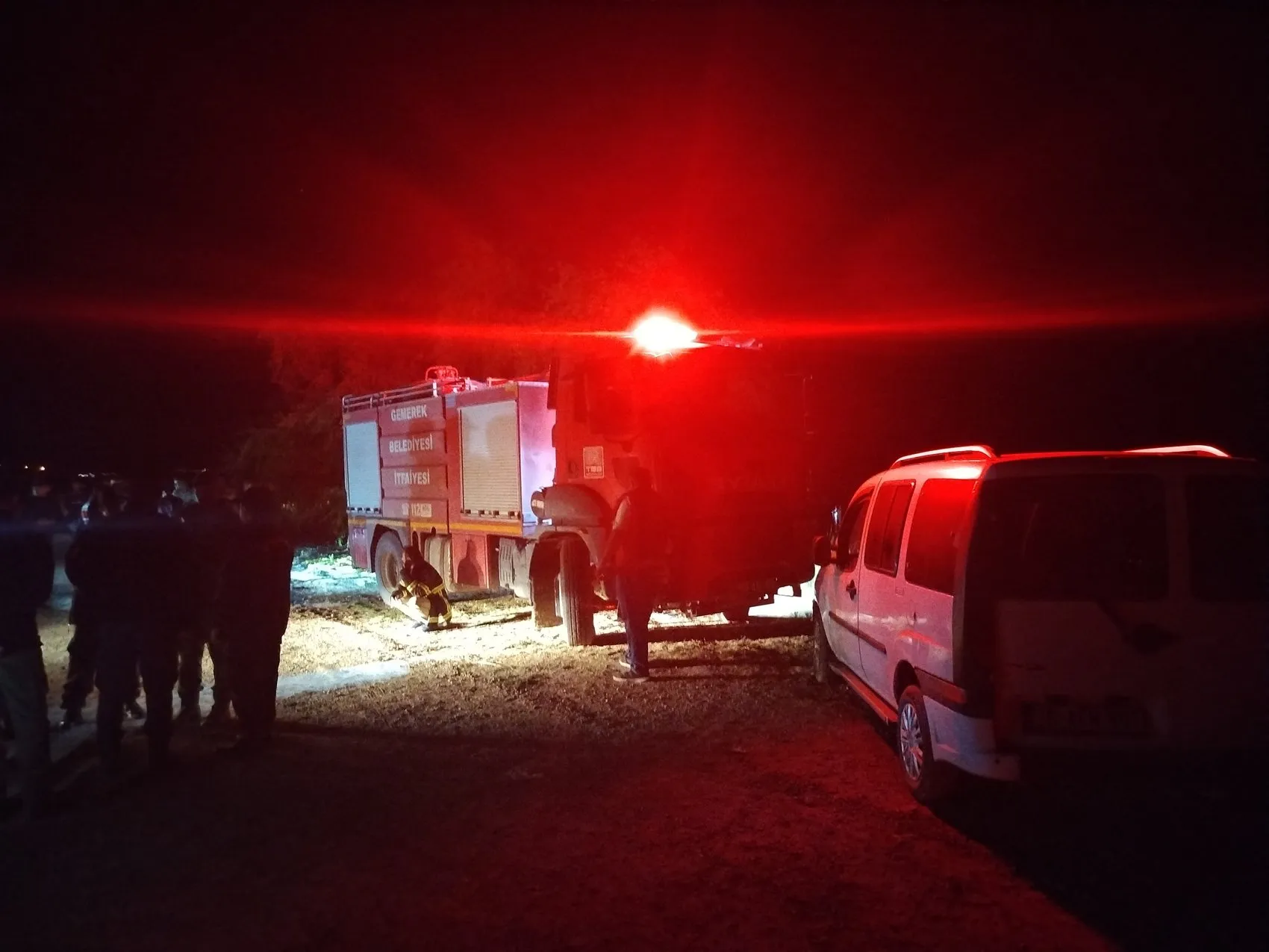 Sivas'ta Kızılırmak'a giren genç akıntıya kapılarak kayboldu