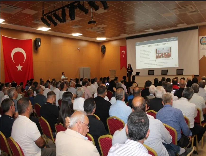 Muhtarlara sosyal yardım eğitimi verildi