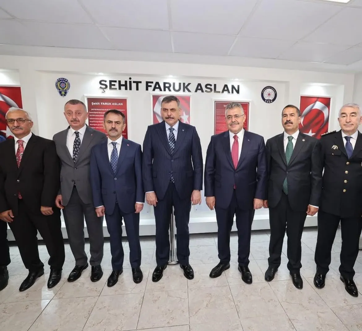 Sokak hayvanları için yıl sonu hedefi konuldu