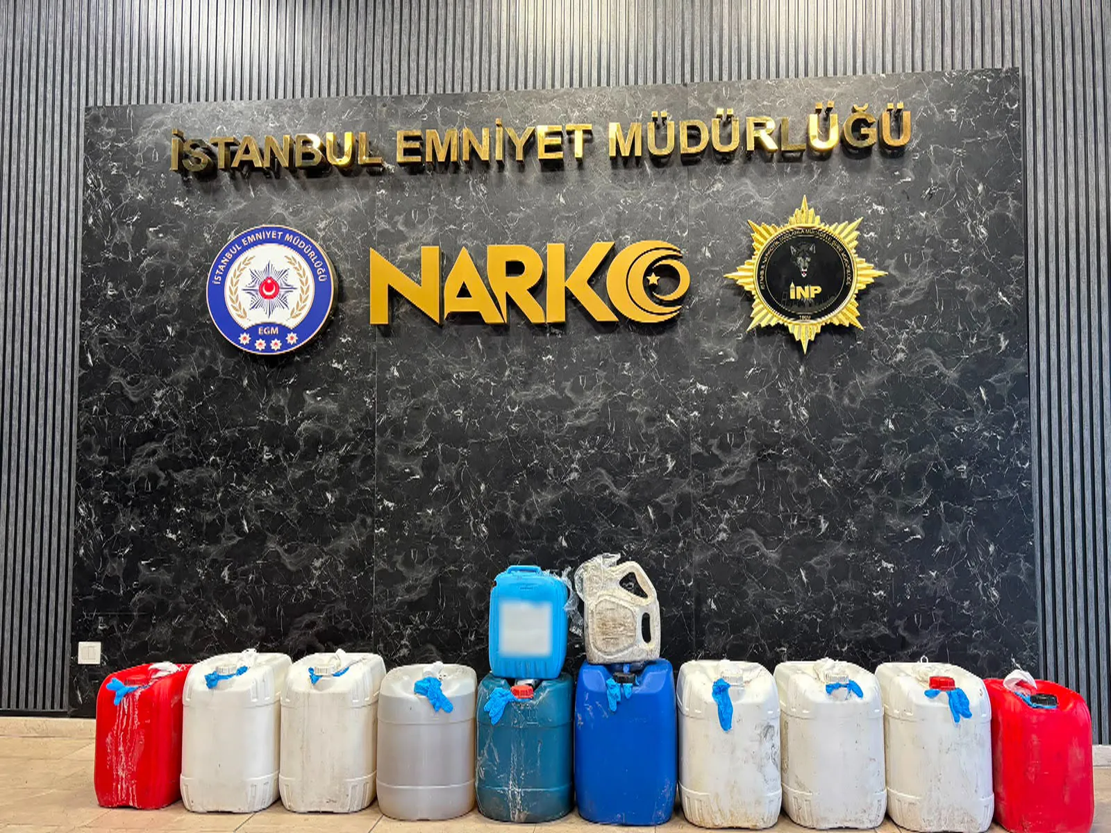 İstanbul ve Sakarya hattında büyük uyuşturucu operasyonu