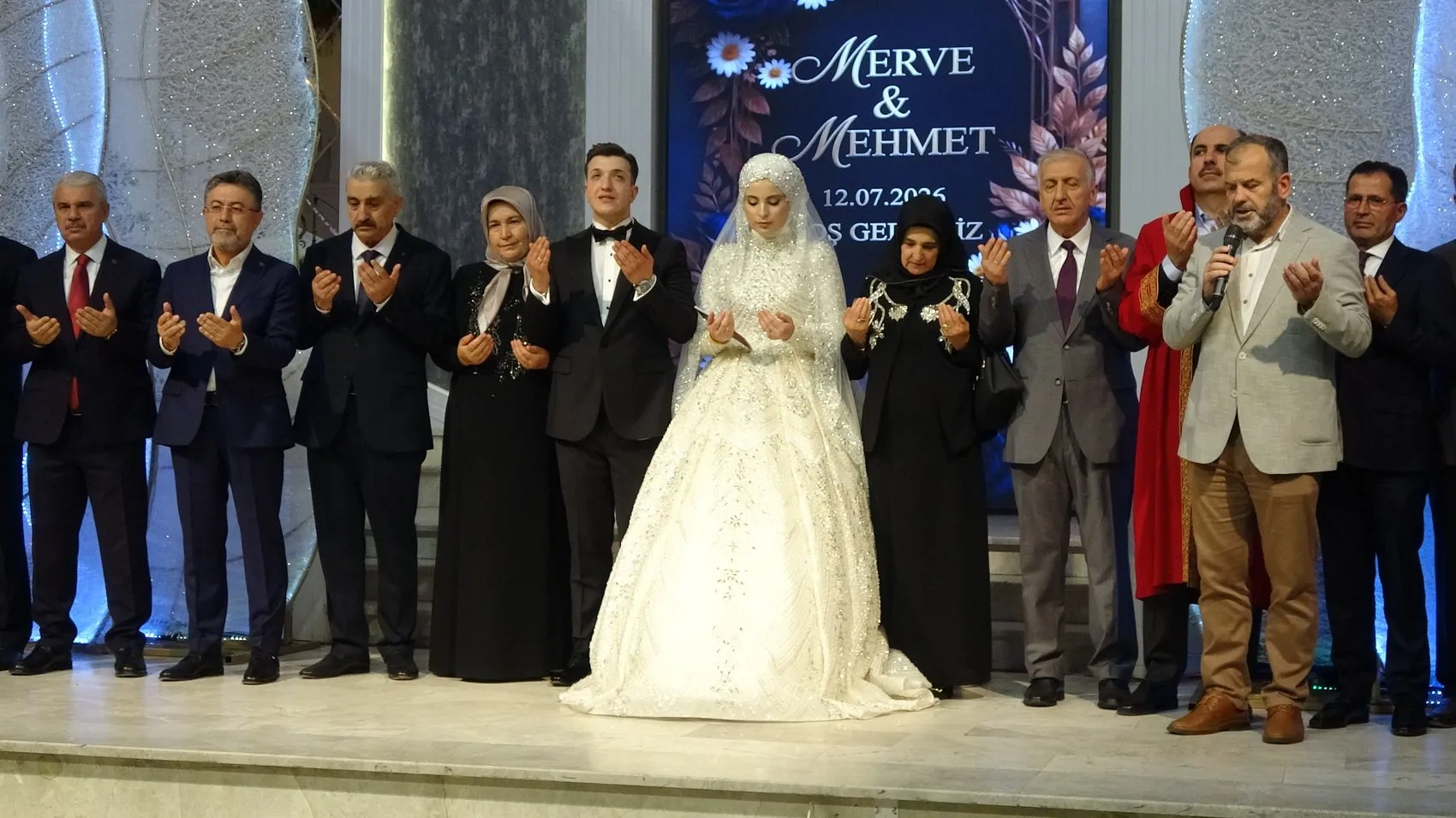 Bakan Yumaklı Konya'da nikah masasına tanıklık etti