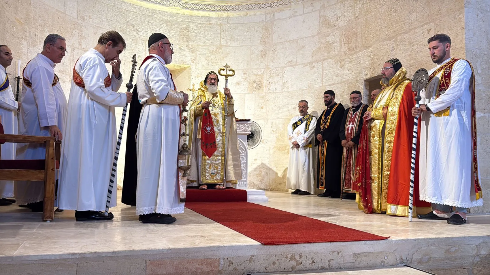 Mardin'de 1600 yıllık sessizlik bitti Mor Kuryakos kapılarını açtı