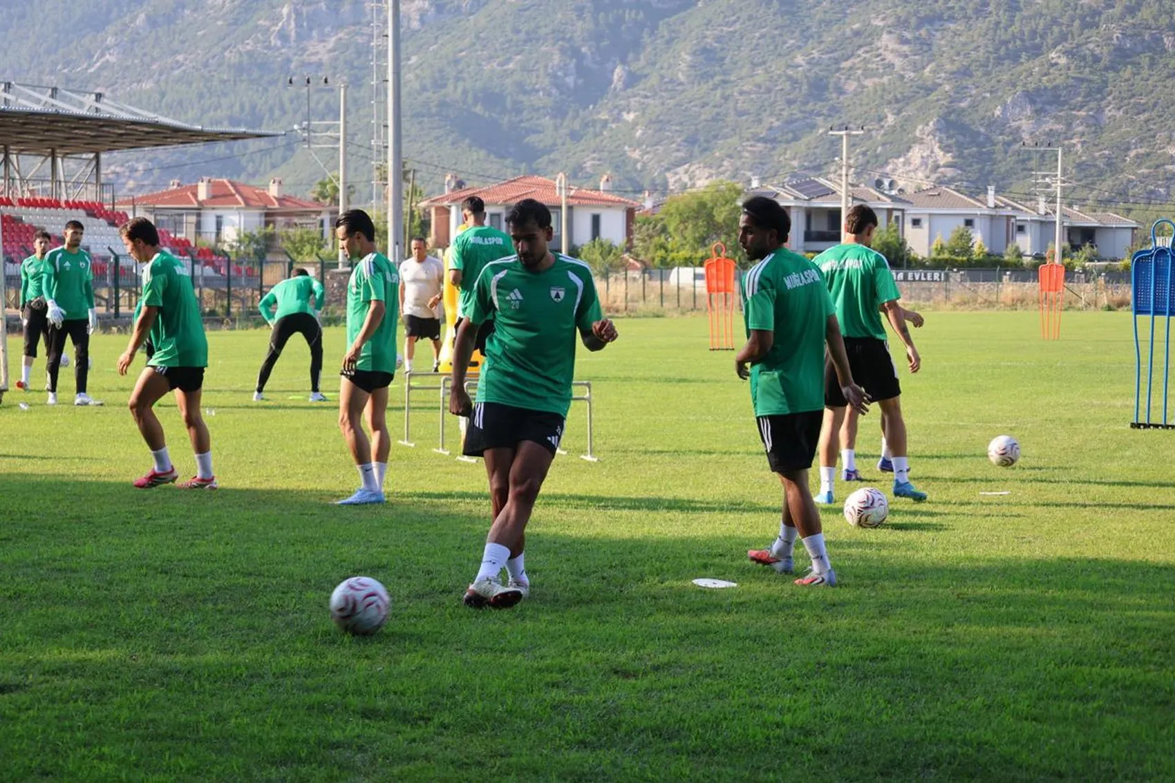 Muğlaspor 1. Lig için kolları sıvadı