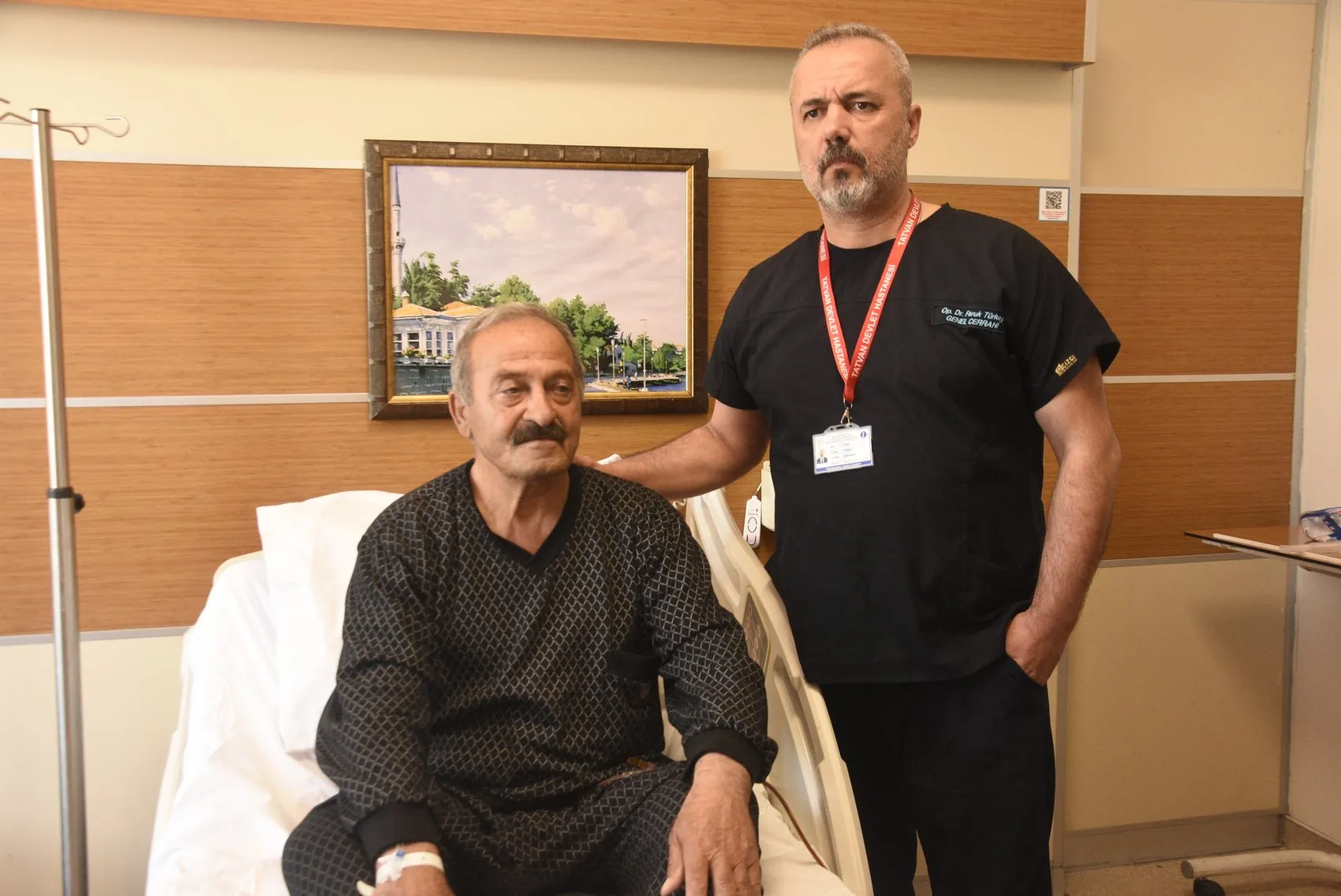 Bitlis'te tıp dünyasında büyük başarı 70 yaşındaki hastaya zorlu operasyon