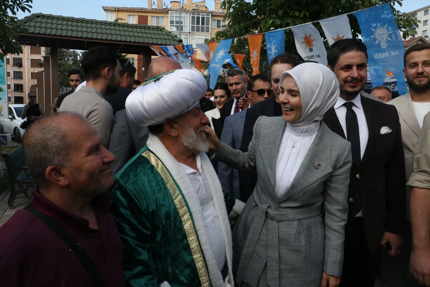 Bakan Göktaş Eskişehir'de AK Parti'nin vizyonunu anlattı