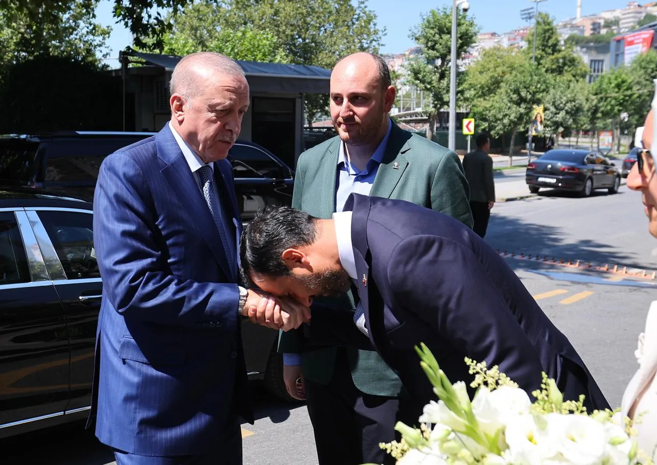 Erdoğan İstanbul teşkilatıyla bir araya geldi
