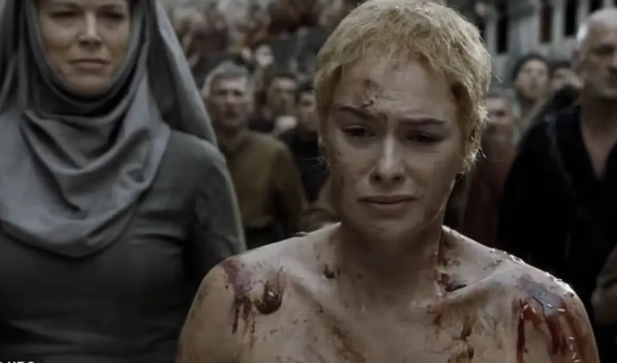 Lena Headey yıllar sonra itiraf etti! Game of Thrones un o sahnesine gelen tepki karşısında şaşkına dönmüş 1