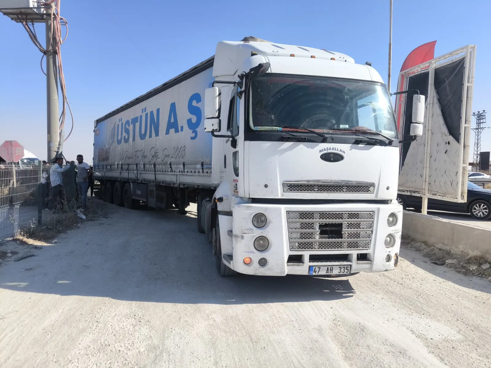 Nusaybin'de hasta taşıyan ambulans zincirleme kazaya karıştı